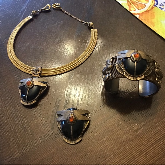 Vintage Italian statement jewelry. Necklace, bracelet, brooche. - Picture 2 of 2